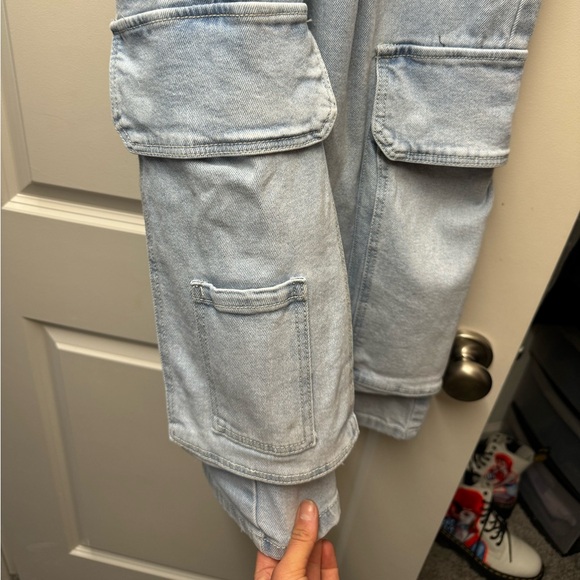 SO Wide Leg Cargo Jeans - Picture 4 of 12